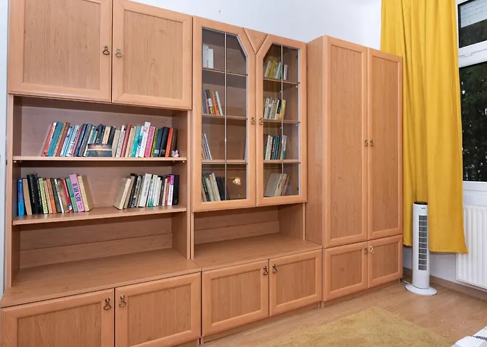 Kektetos Vendeghaz 公寓